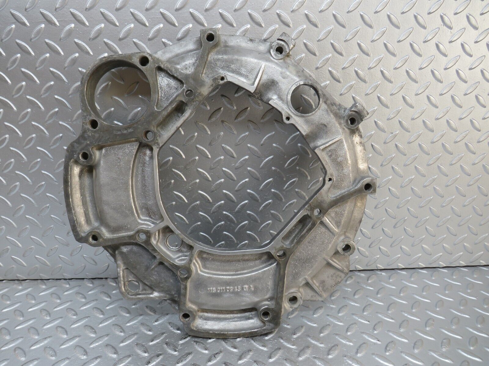 32842 Mercedes-Benz C107 R107 350 V8 Gearbox Flange 1160110845