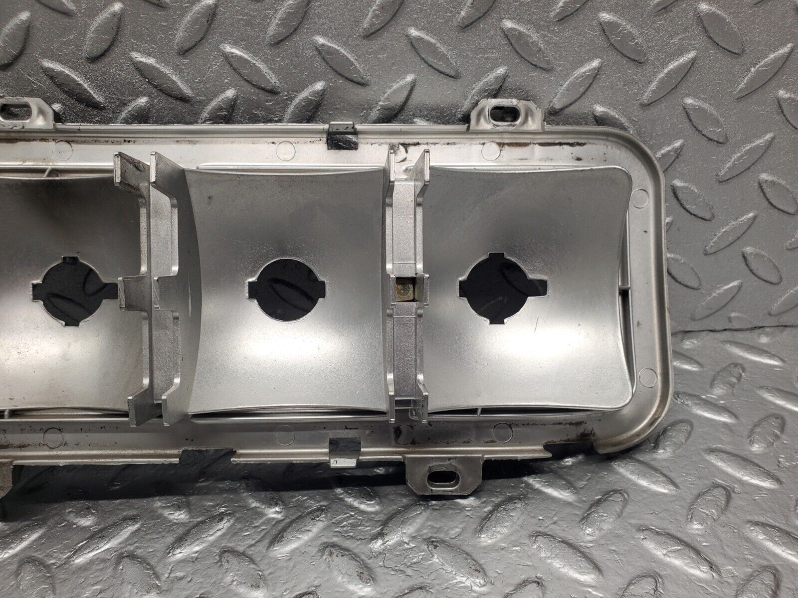 46437 Mercedes-Benz C123 280CE Coupe Tail Light Reflector Left Side