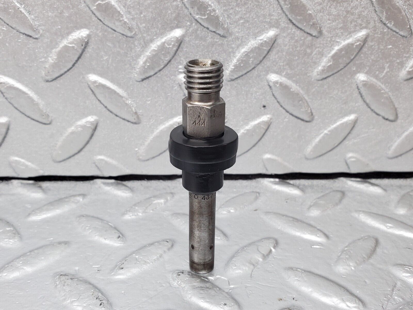 45465 Mercedes-Benz 280E M110.988 Fuel Injector Bosch 0437502010