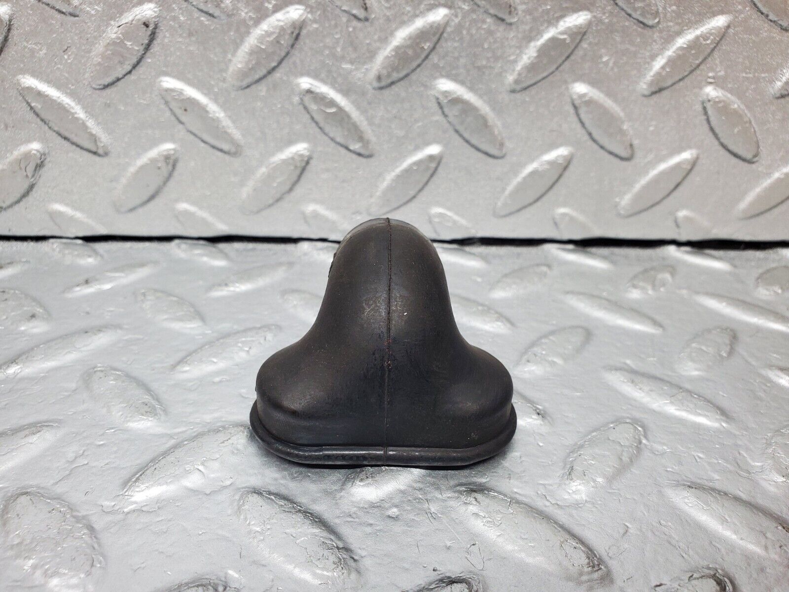 44576 Mercedes-Benz W123 280E Air Cleaner Hose 1100943482