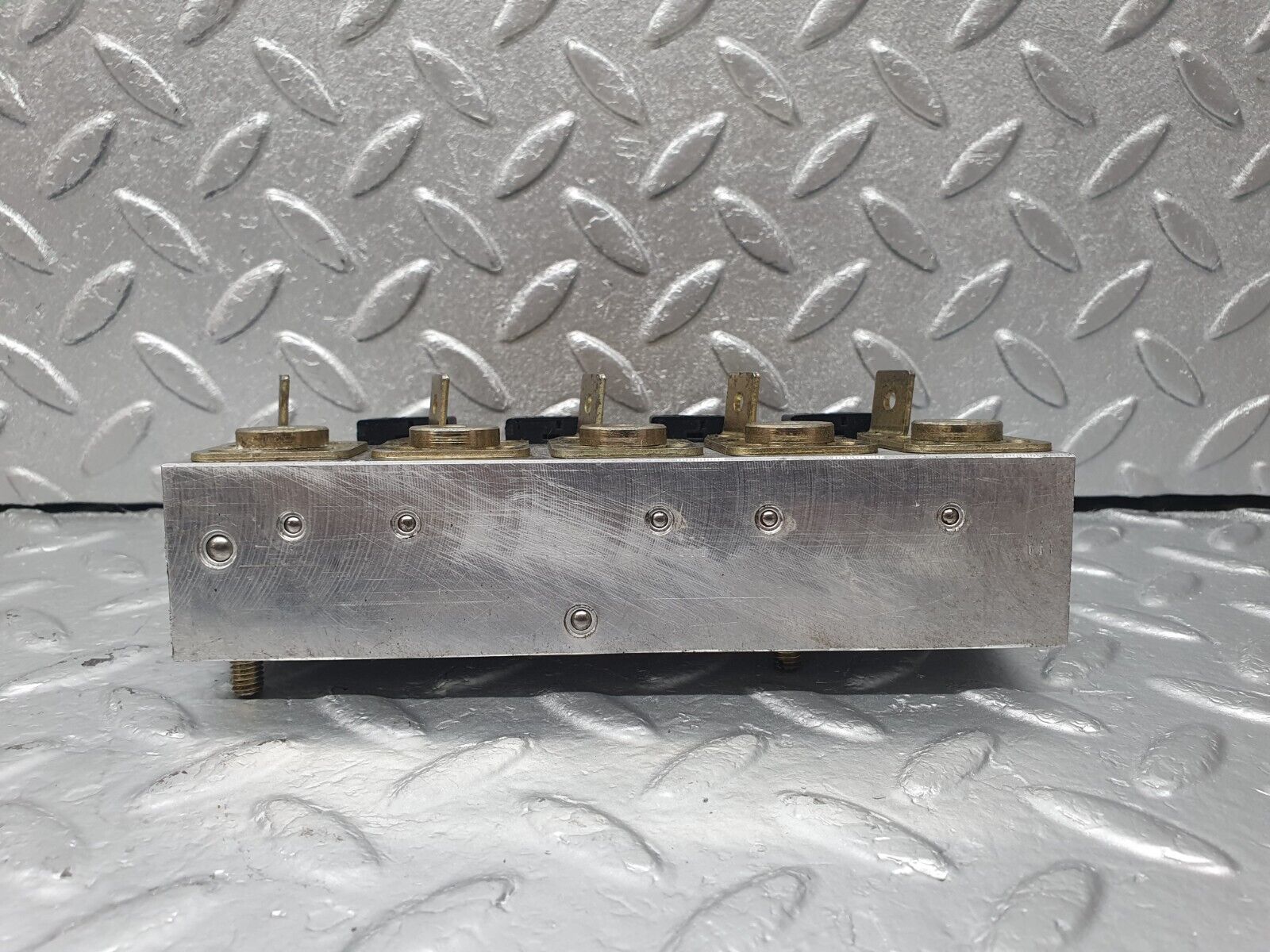 42481 Mercedes-Benz R129 320SL Coupe Roof Hydraulic Valve Left 1298002378