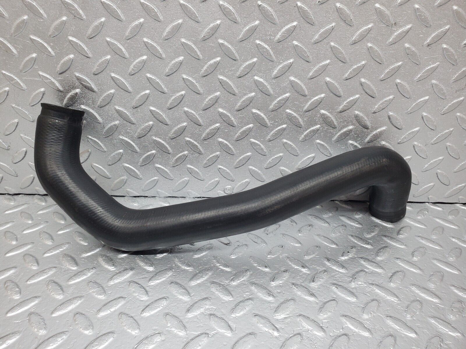 45105 Mercedes-Benz R129 300SL Coupe Radiator Lower Coolant Hose 1295010082