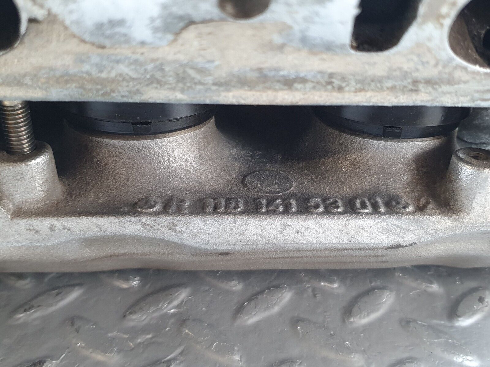 43826 Mercedes-Benz C126 380SEC Coupe Air Intake Manifold 1161414801 1161415301