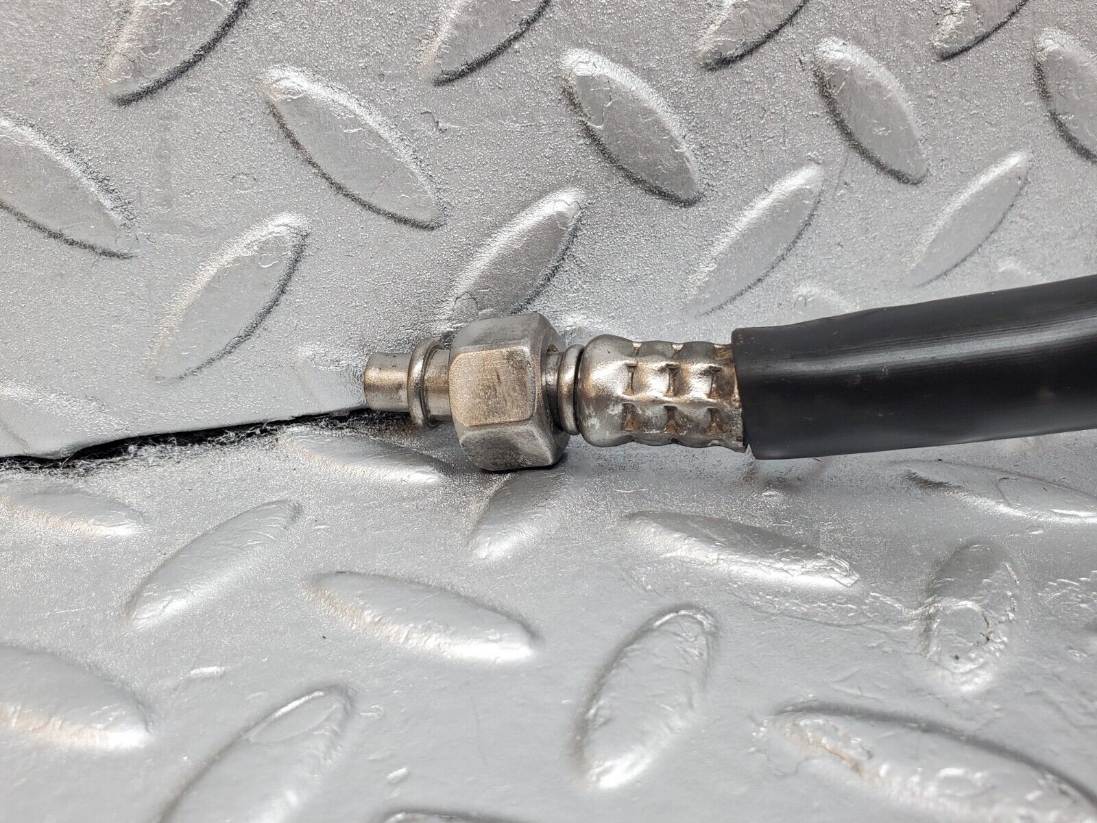 45784 Mercedes-Benz W126 420SE Brake Servo Vacuum Pipe