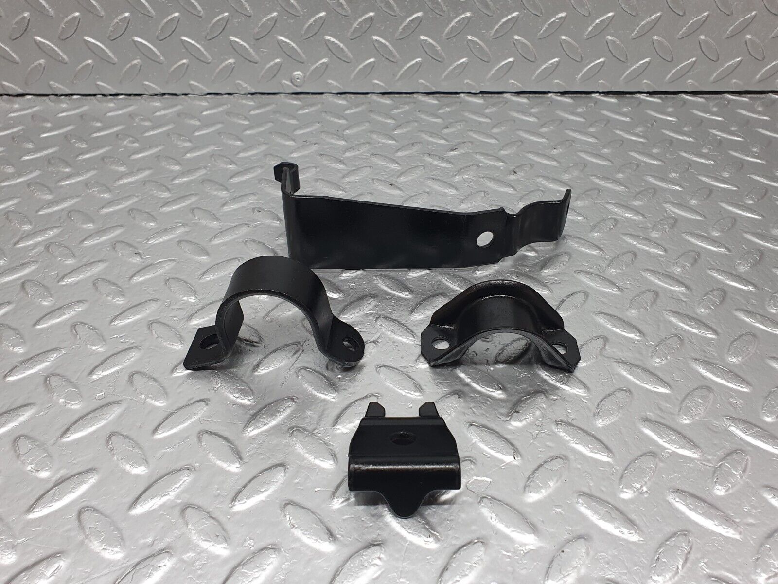 42120 Mercedes-Benz W202 C200 Anti Roll Bar Holder Bracket Front Right