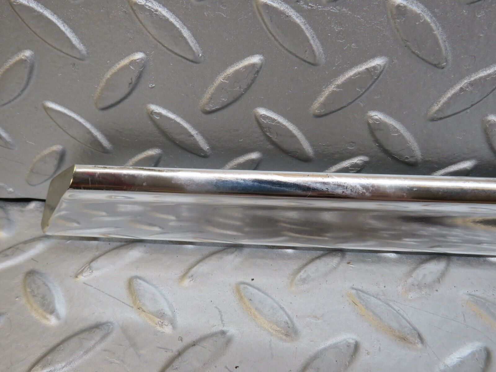 35373 Mercedes-Benz R107 280SL Left Door Chrome Trim