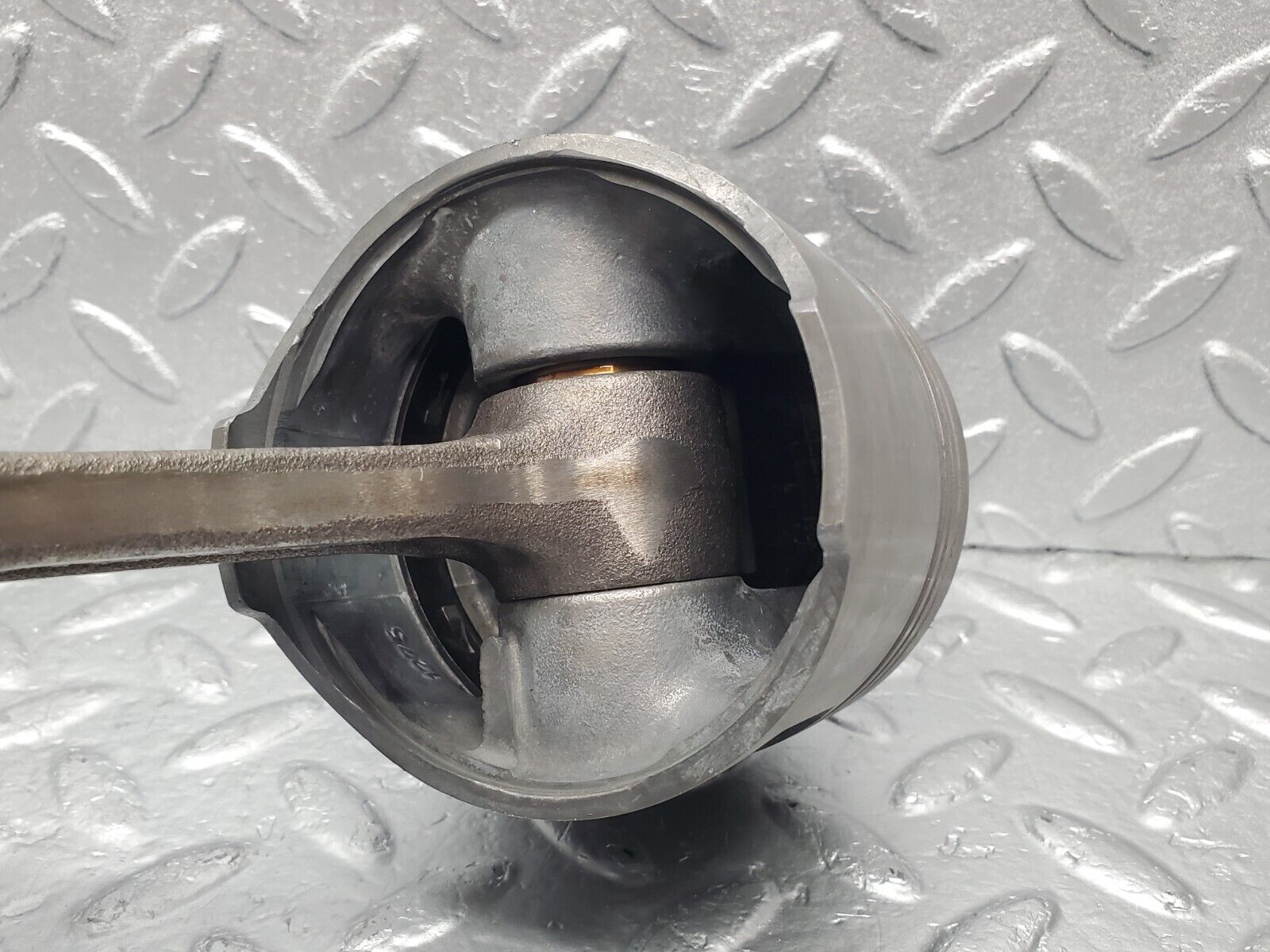 46602 Mercedes-Benz C123 280CE Coupe Piston With Connecting Rod 85.986mm 11005