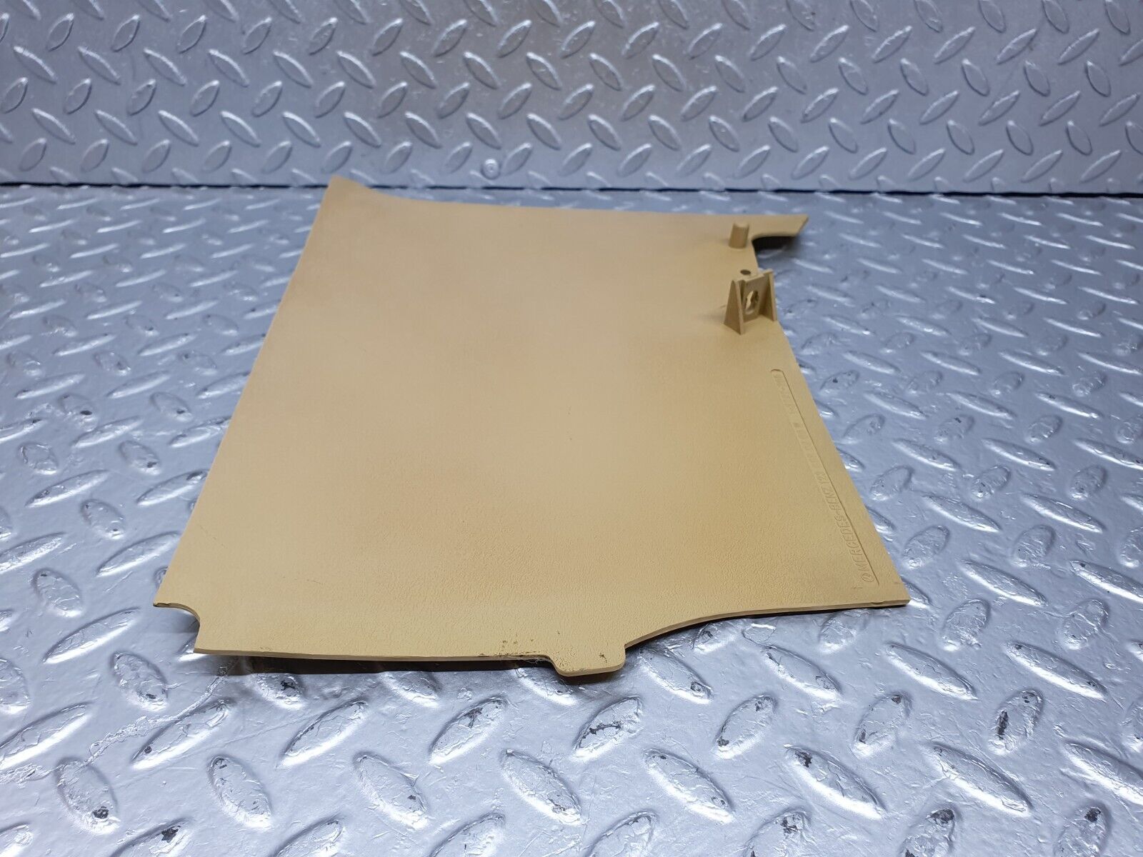 43880 Mercedes-Benz C123 230CE Coupe Front Left Kick Panel Beige 1236880906