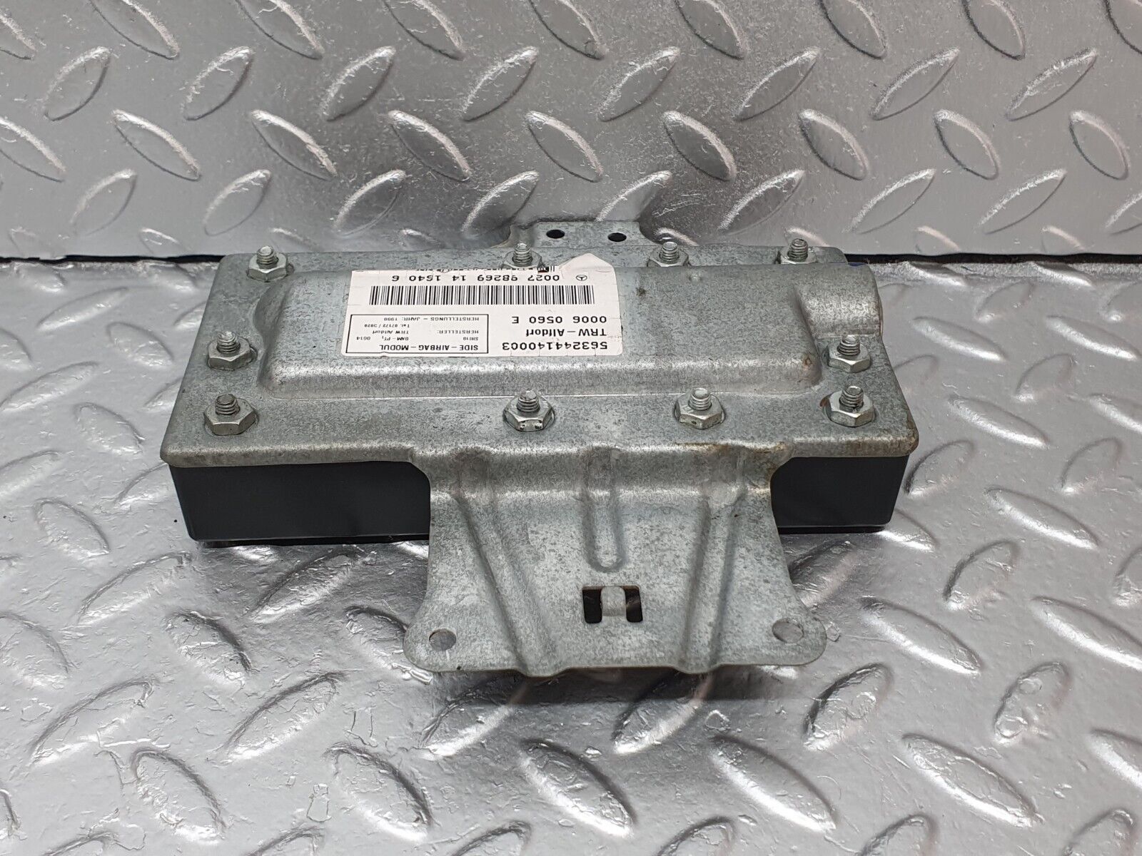 41751 Mercedes-Benz W202 C200 Left Side Airbag Module 002798269 1708600305