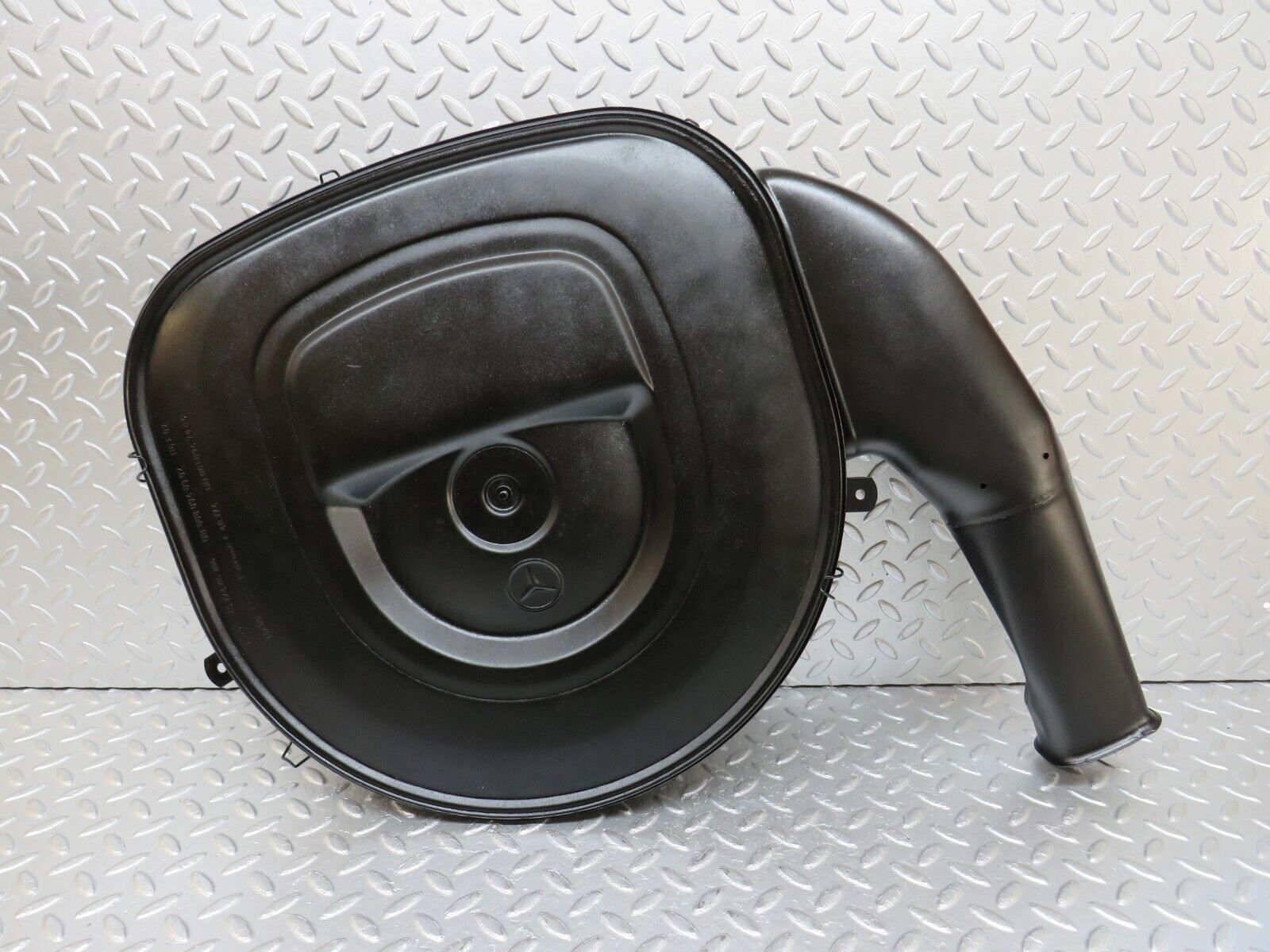 33559 Mercedes-Benz C107 R107 Air Filter Box Housing 0080948902