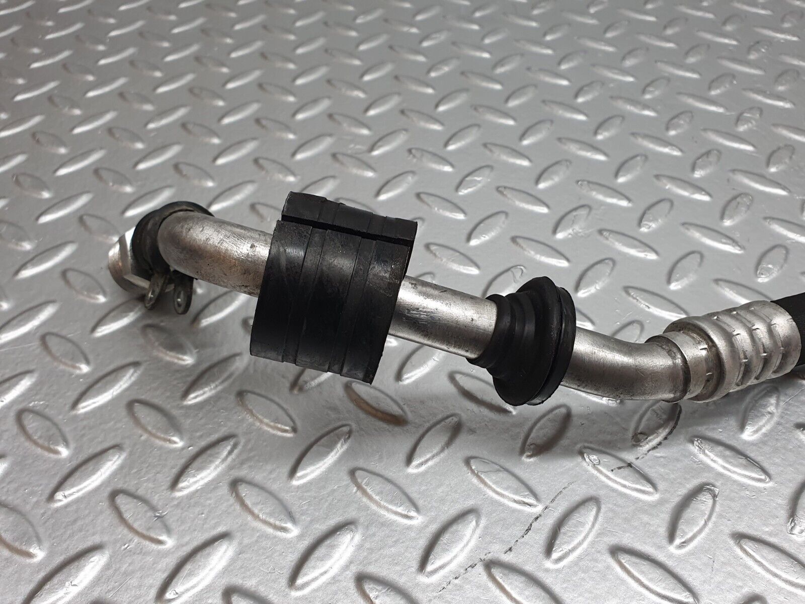 41919 Mercedes-Benz W202 C200 Air Conditioning Hose Pipe 2028302615