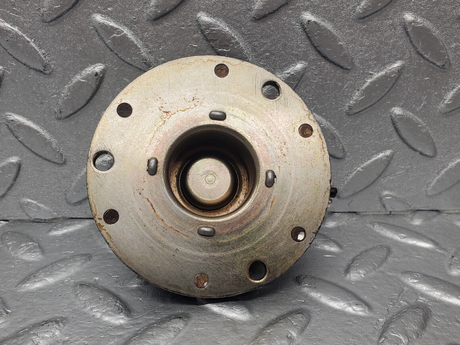 46207 Mercedes-Benz W124 280E Camshaft Adjuster Magnet 1040500177