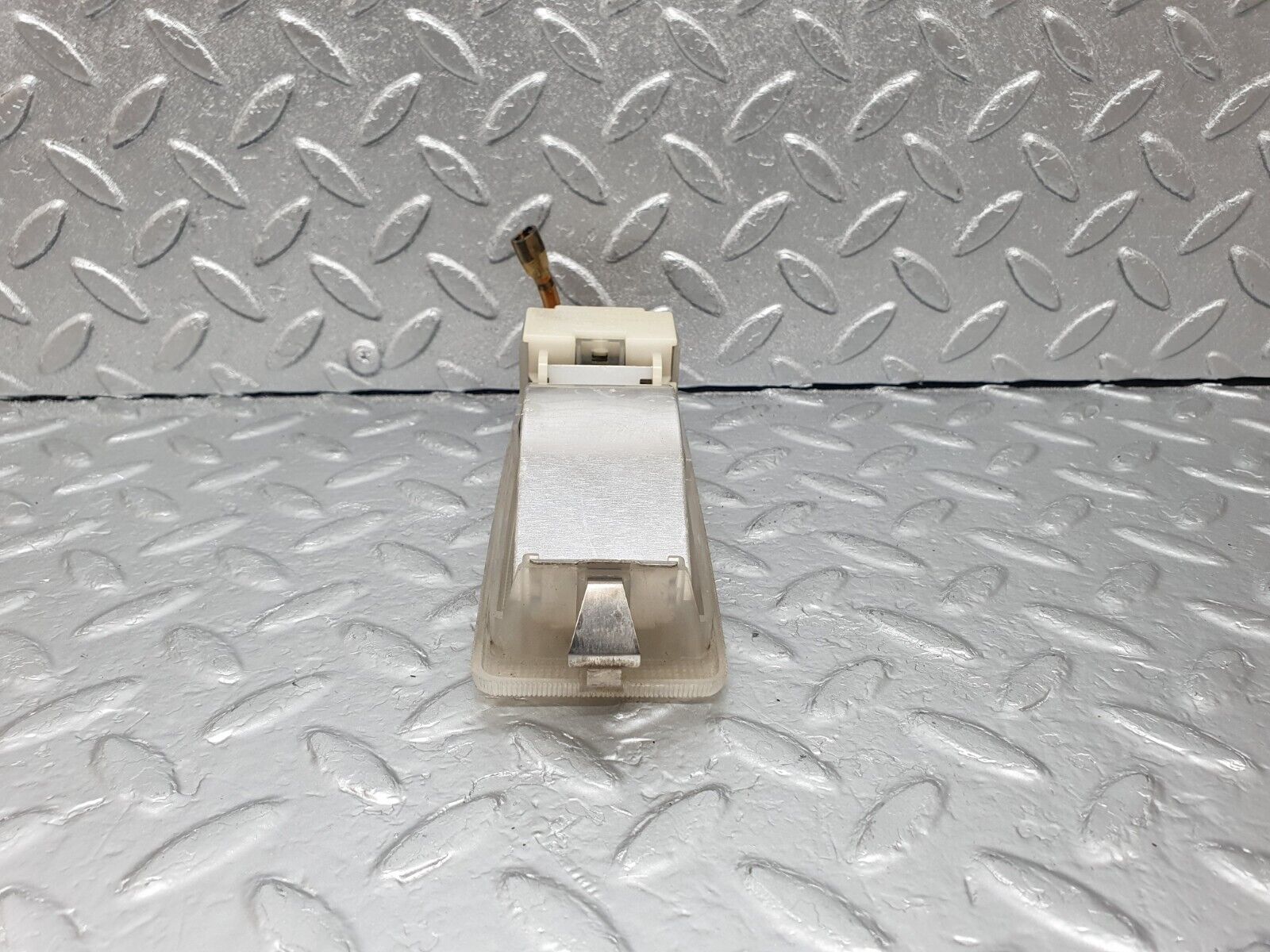 43585 Mercedes-Benz C126 380SEC Coupe Interior Dome Light 1268200801 1268200901