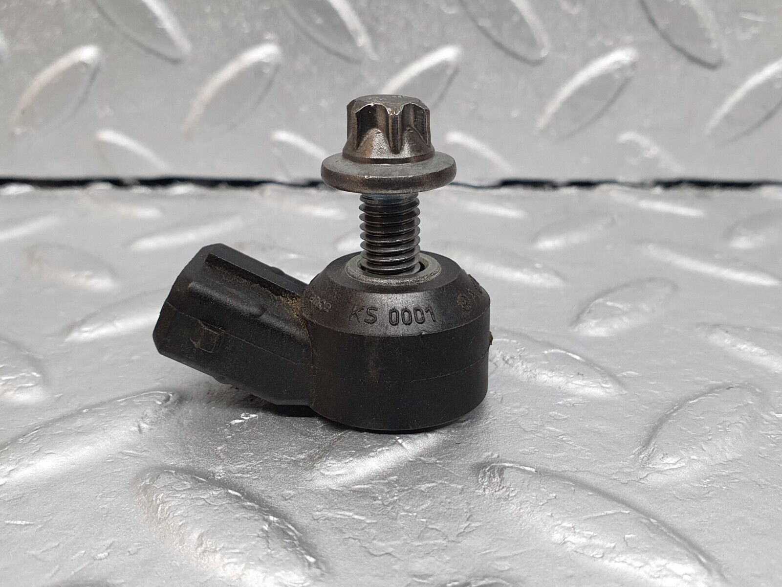 42081 Mercedes-Benz W202 C200 Knock Sensor Siemens 0031538928