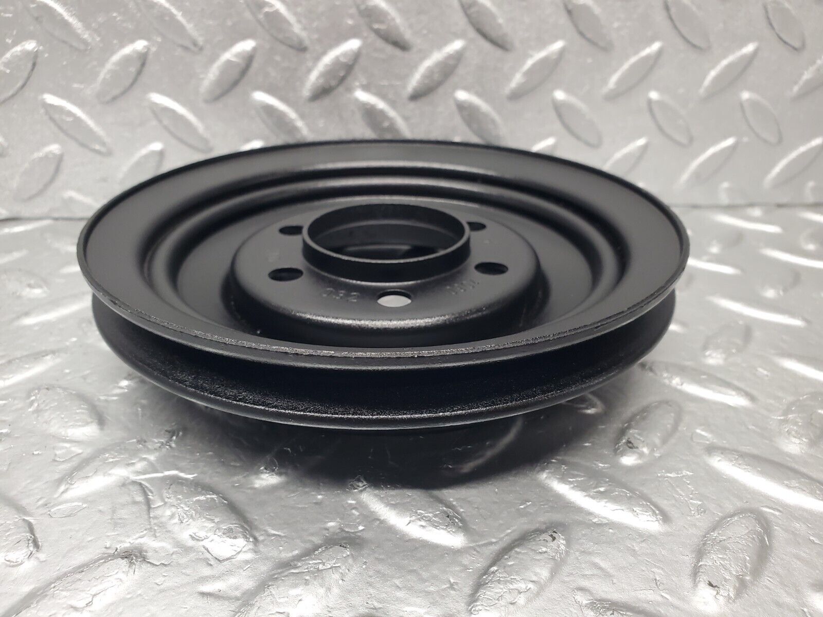 46632 Mercedes-Benz C123 280CE Coupe Crankshaft Pulley 1100320904