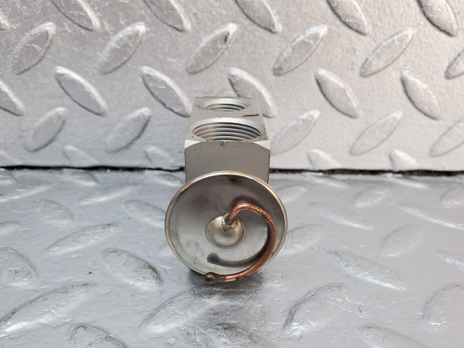 45942 Mercedes-Benz W126 420SE Air Conditioning Expansion Valve