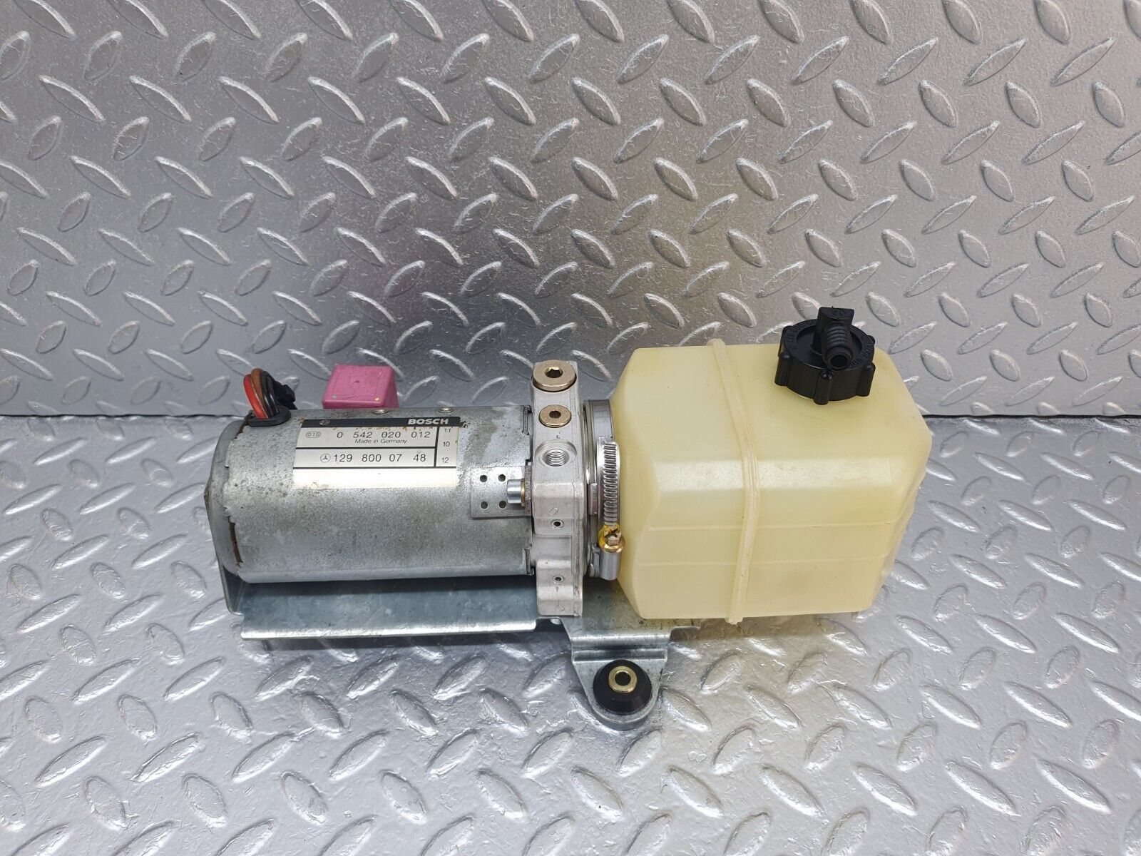 42456 Mercedes-Benz R129 320SL Coupe Roof Hydraulic Pump Bosch 1298000748 0542020012 0015427419