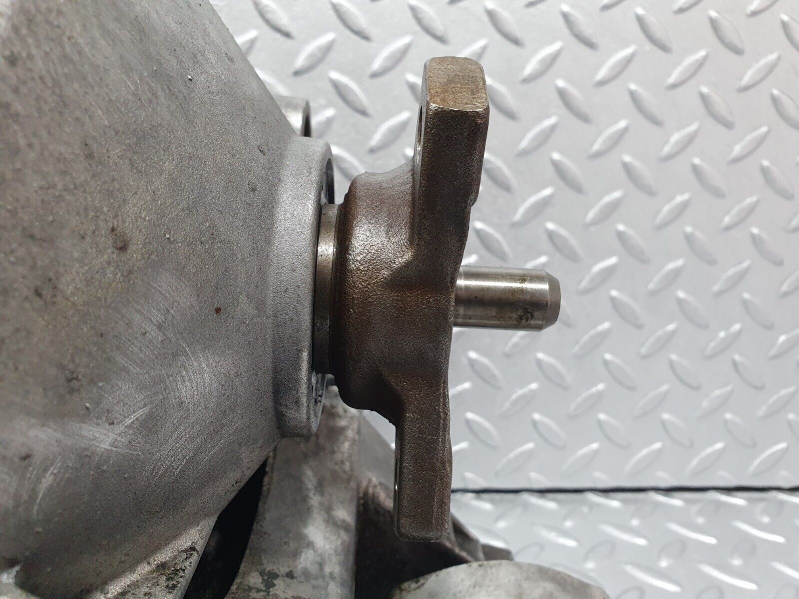 42133 Mercedes-Benz W202 C200 Automatic Gearbox 722.602 2102707200 2022703000 1402712601