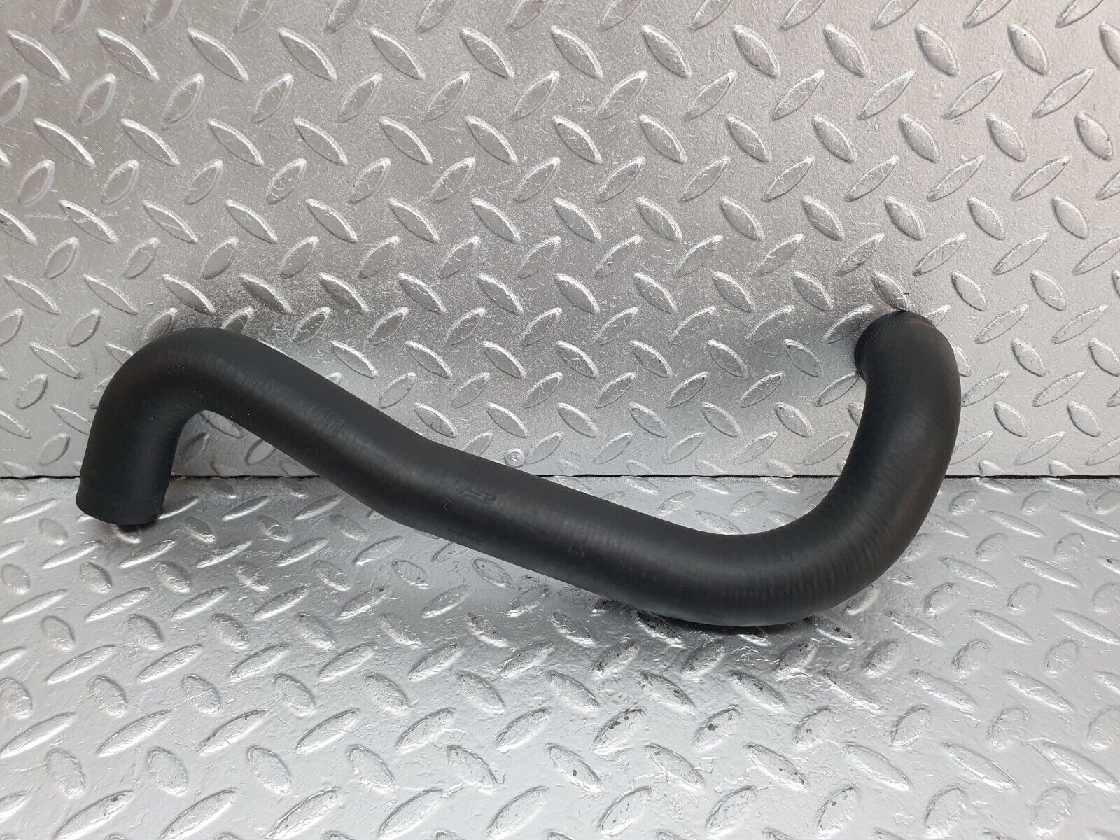 44025 Mercedes-Benz C123 230CE Coupe Radiator Hose Pipe 1235012582