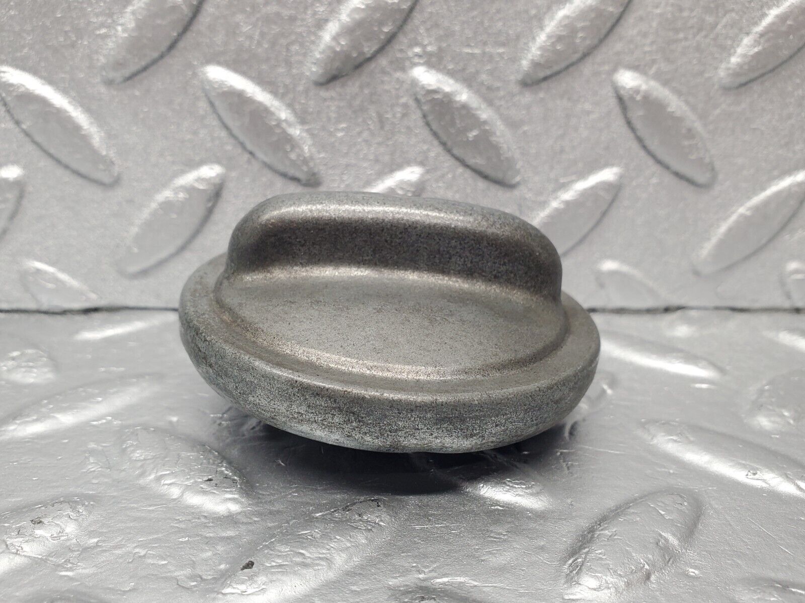 46583 Mercedes-Benz C123 280CE Coupe Fuel Tank Cap