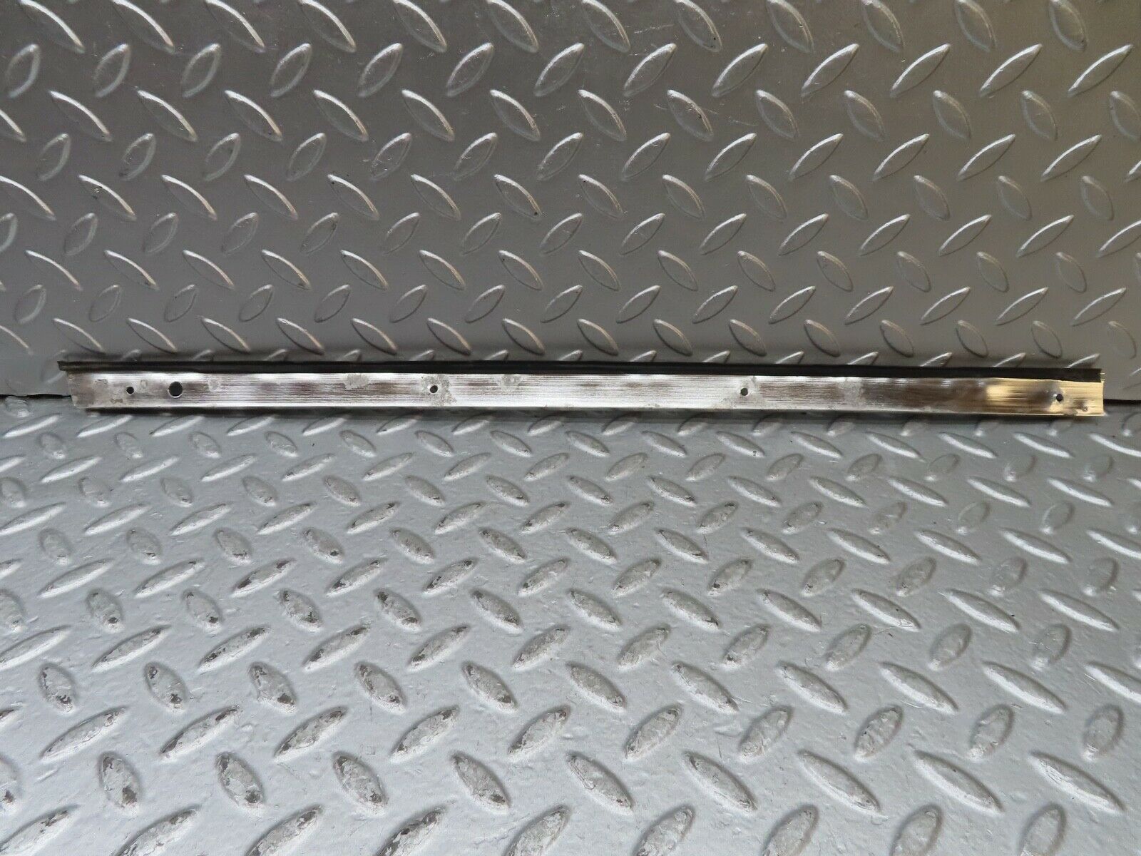 20571 Mercedes-Benz R107 450SL Roof Chrome Trim Left Side