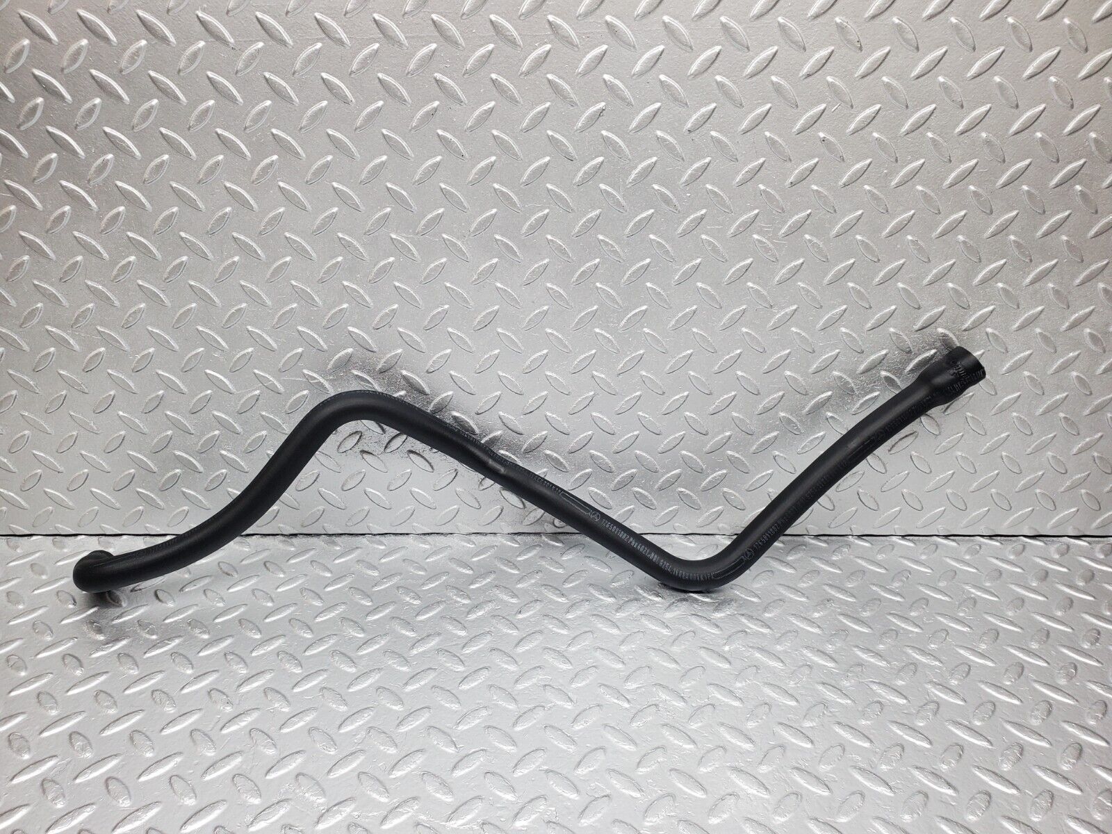 45848 Mercedes-Benz W126 420SE Engine Coolant Hose Pipe 1265011882