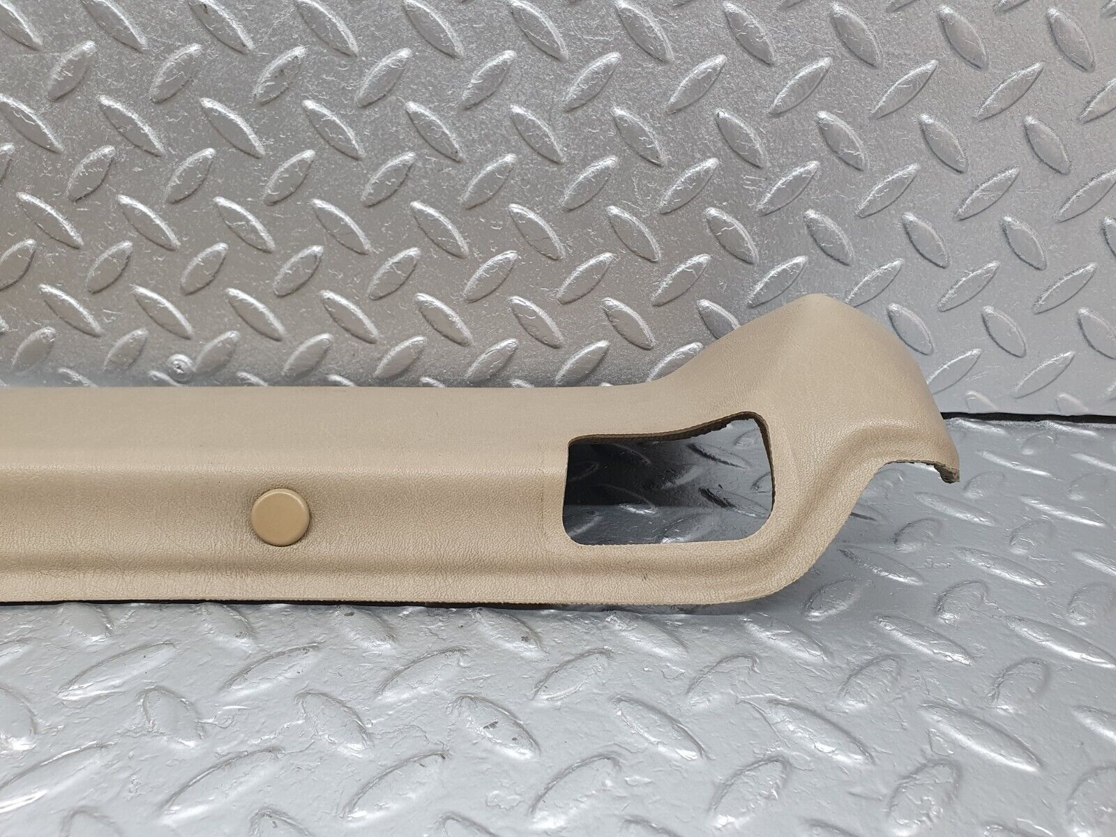 42204 Mercedes-Benz R129 320SL Coupe Roof Headlining Panel Beige 1296900225 1296900125