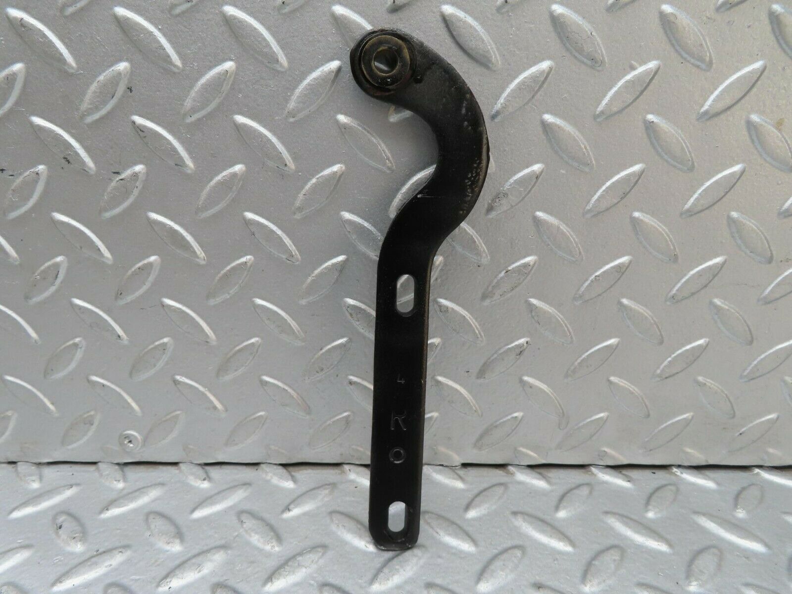 15557 Mercedes-Benz R107 450SL Bonnet Hinge Support Right Side