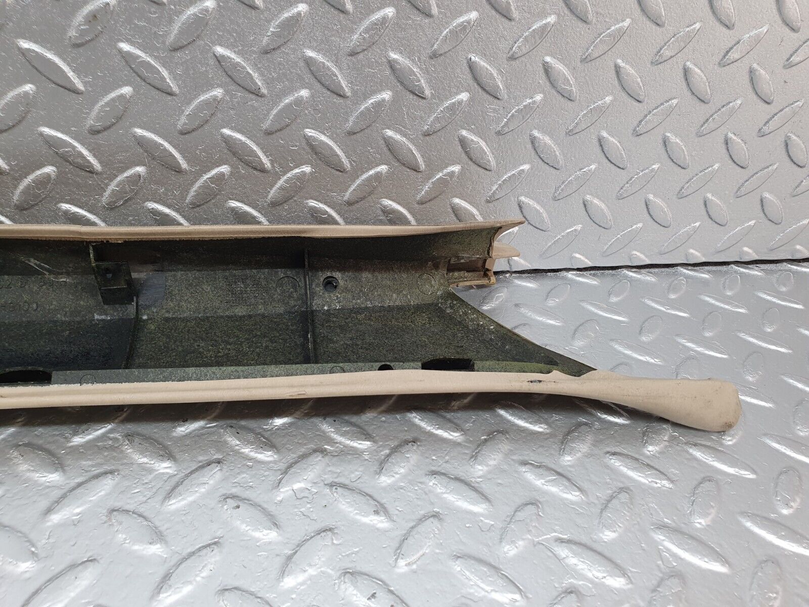 42206 Mercedes-Benz R129 320SL Coupe A Pillar Cover Left Side Beige 1296920189