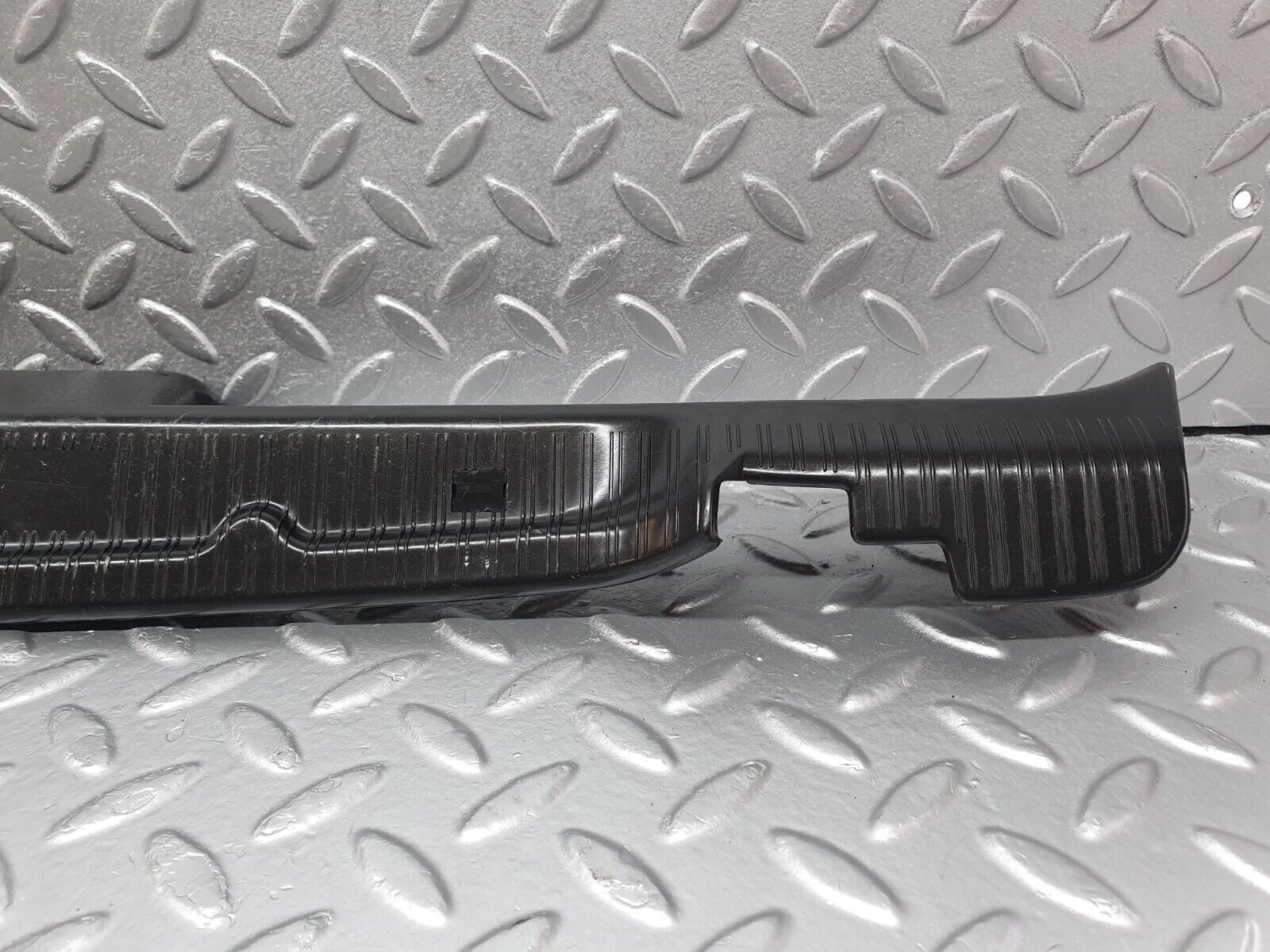 42428 Mercedes-Benz R129 320SL Coupe Trunk Boot Lock Cover Trim 1296981330 1296980089