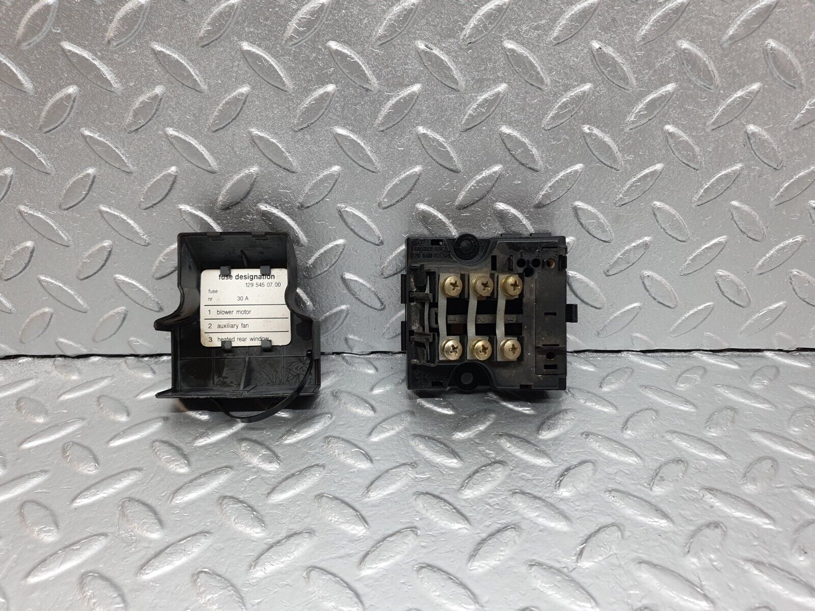 42167 Mercedes-Benz R129 320SL Coupe Fuse Box 1295400282 1295450700 1295400350