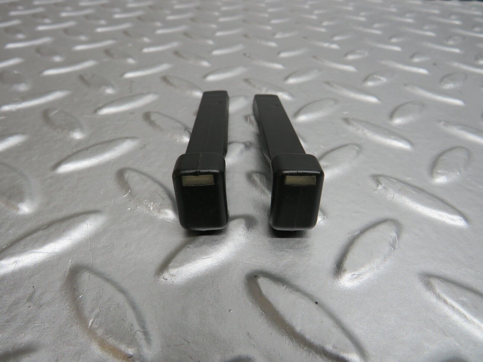 40131 Mercedes-Benz R107 350SL Heater Control Knob 2x