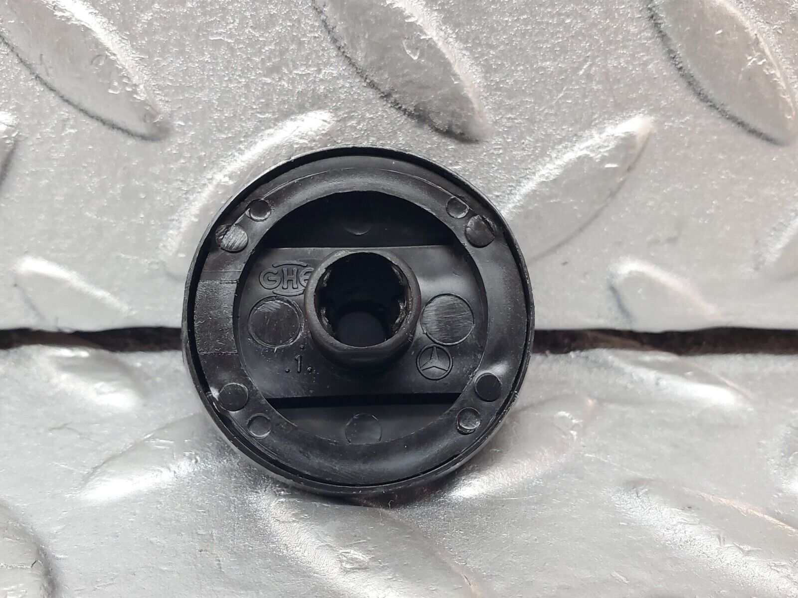 45580 Mercedes-Benz W126 420SE Heater Control Knob Set