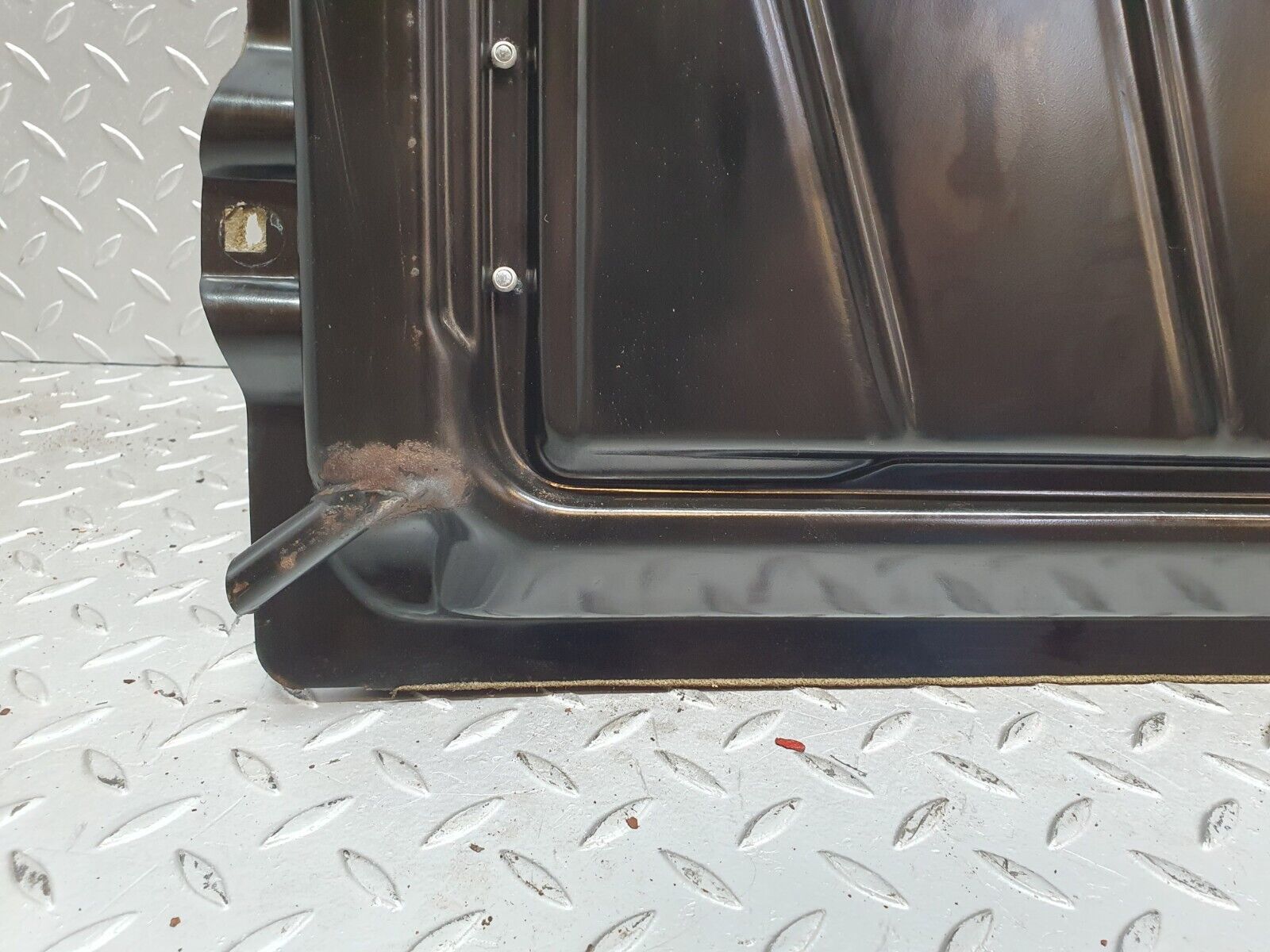 43818 Mercedes-Benz C126 380SEC Coupe Power Sunroof Frame