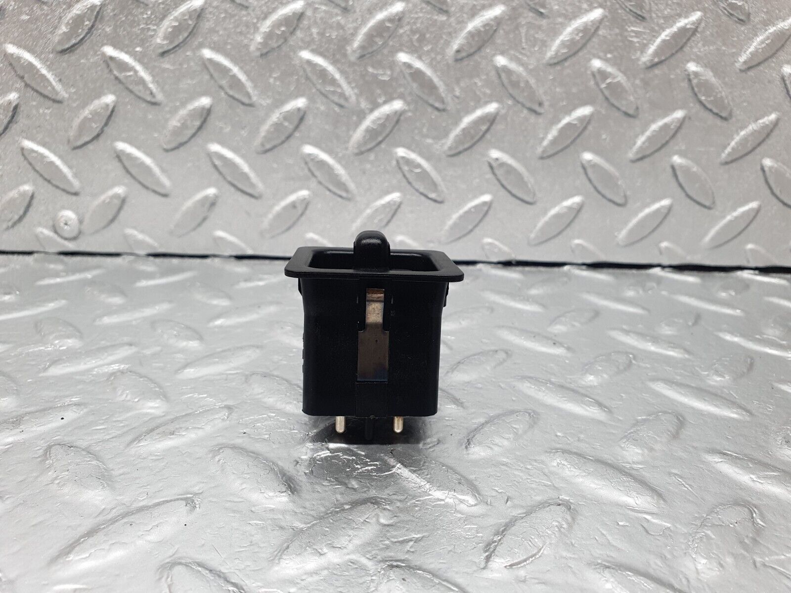 43546 Mercedes-Benz C126 380SEC Coupe Electric Mirror Adjust Switch 1268200810