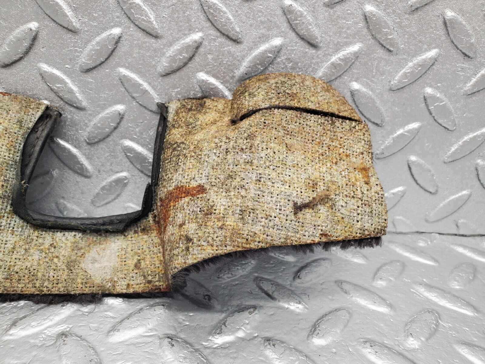 46429 Mercedes-Benz C123 280CE Coupe Front Left Seat Rail Cover Carpet Black