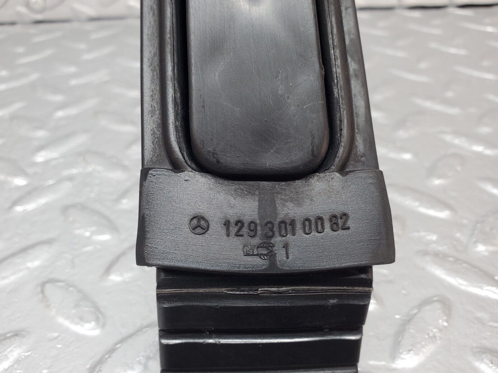 45075 Mercedes-Benz R129 300SL Coupe Accelerator Pedal With Linkage 2013010218 1293010082