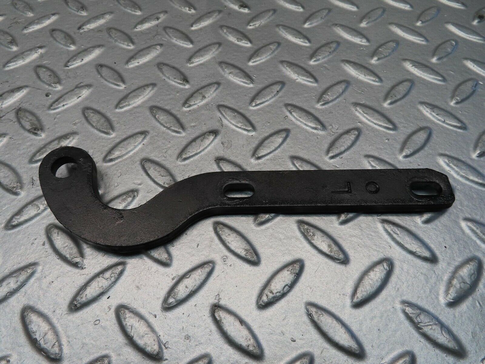 11675 Mercedes-Benz R107 450SL Bonnet Hinge Support Left Side