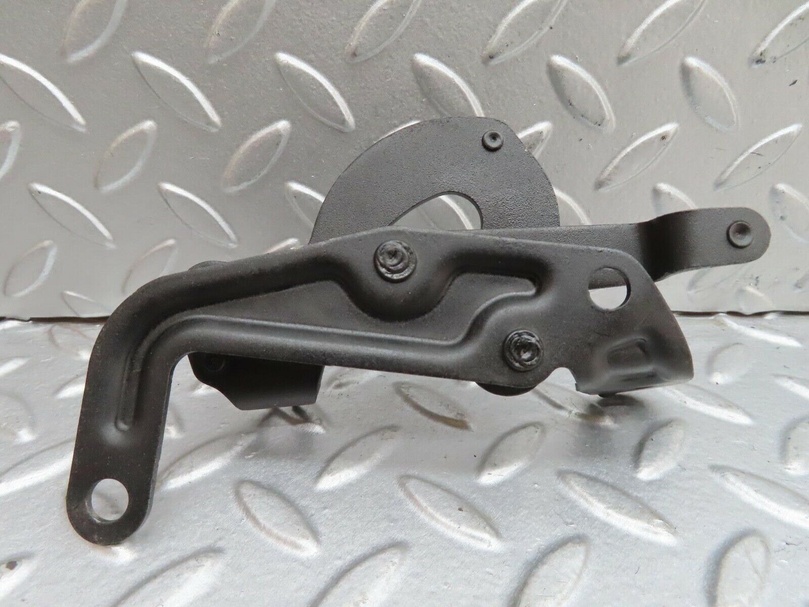 13805 Mercedes-Benz R107 450SL Throttle Linkage