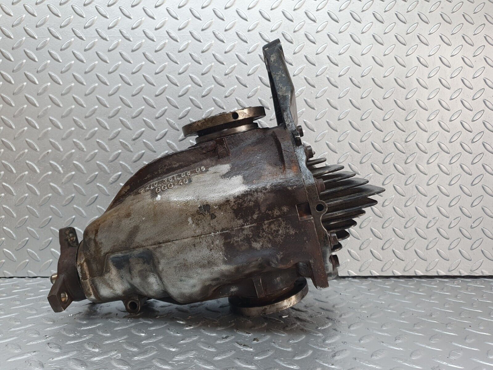 42629 Mercedes-Benz R129 320SL Coupe Rear Differential Ratio 3.70 2103510805