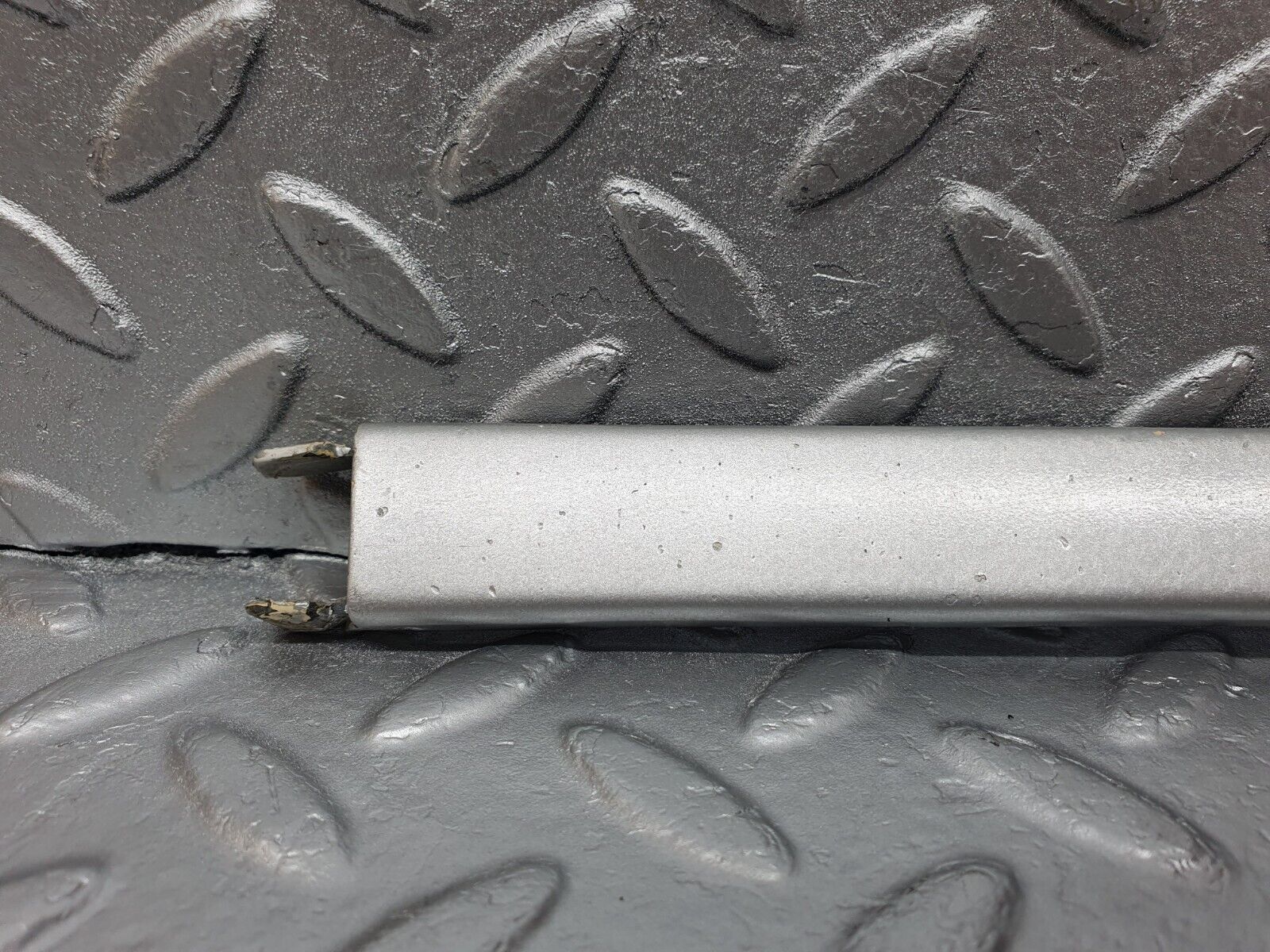 42794 Mercedes-Benz W201 190 2.0L Under Headlight Trim Right 2018890263