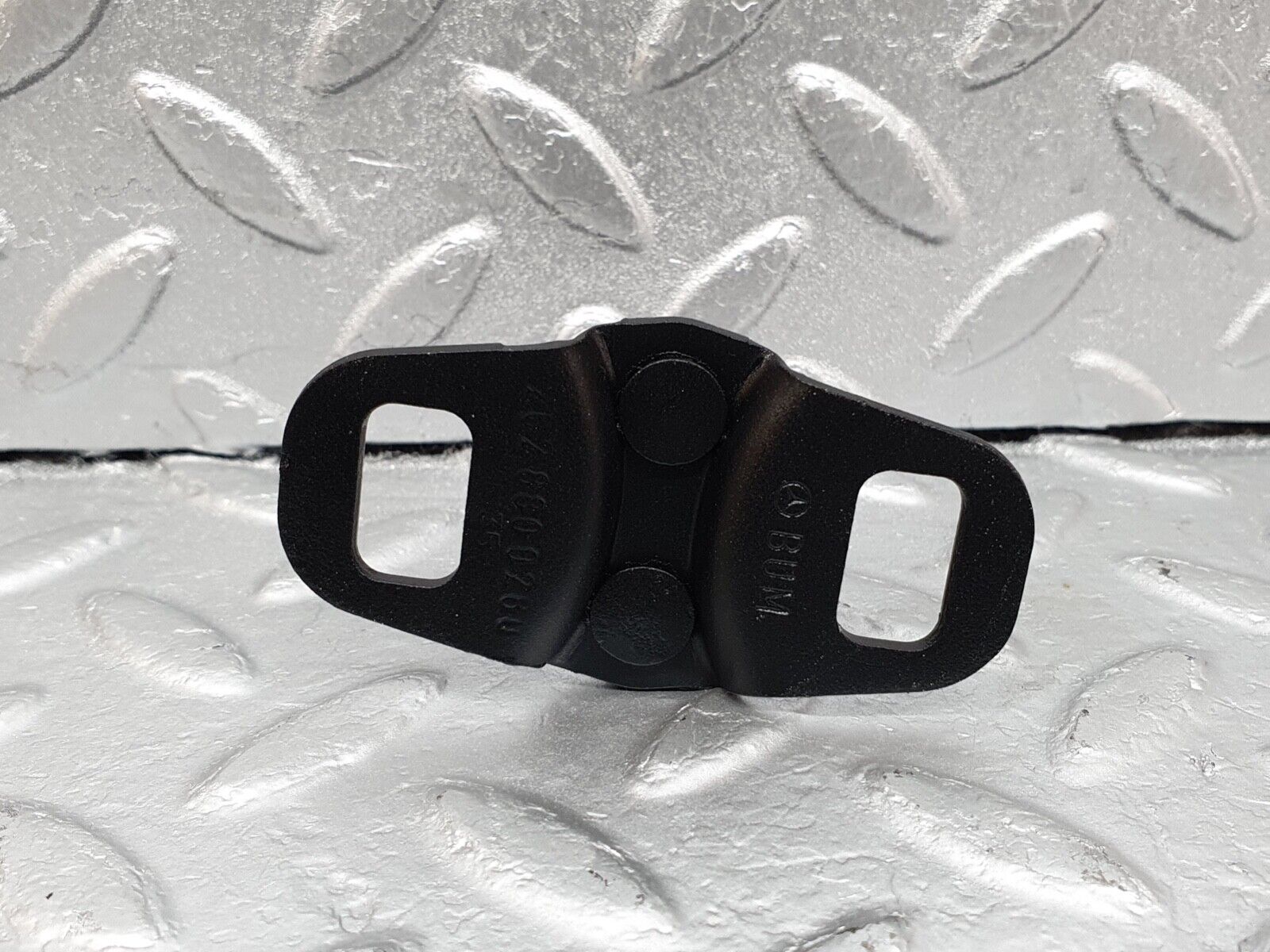 42019 Mercedes-Benz W202 C200 Bonnet Lock Latch 2028800260