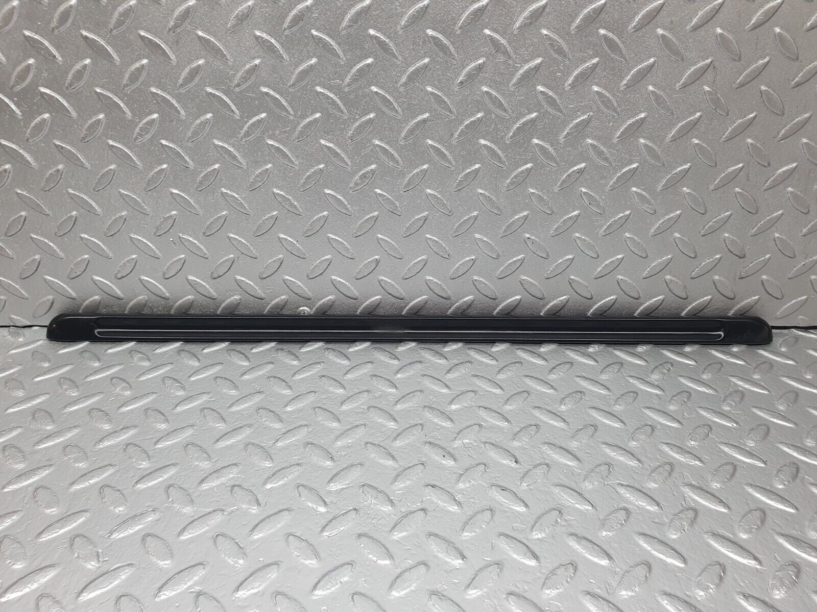 42795 Mercedes-Benz W201 190 2.0L Boot Lid Trunk Lid Handle 2017500193