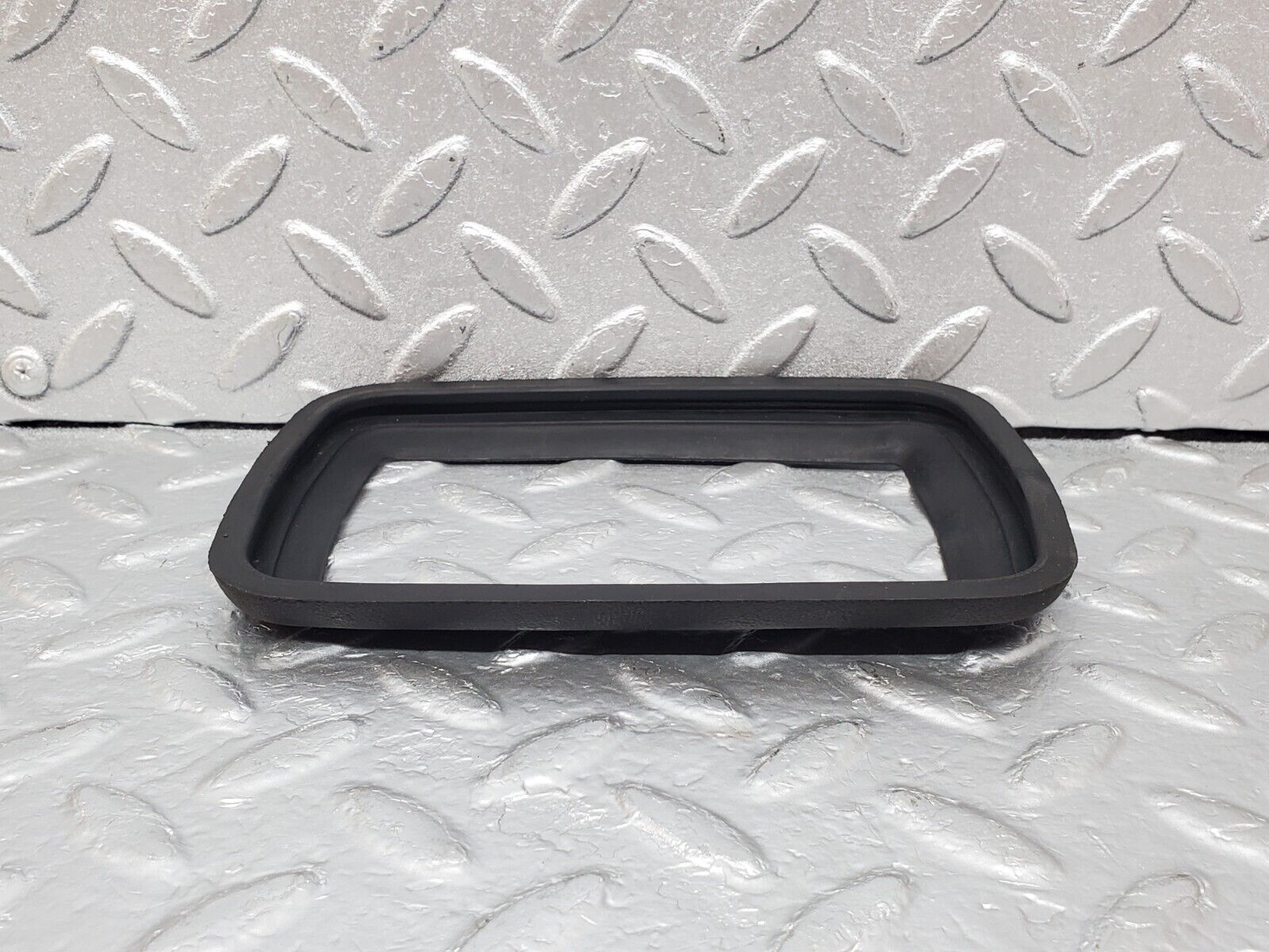 44465 Mercedes-Benz W123 280E Gear Selector Surround Rubber 1232670197