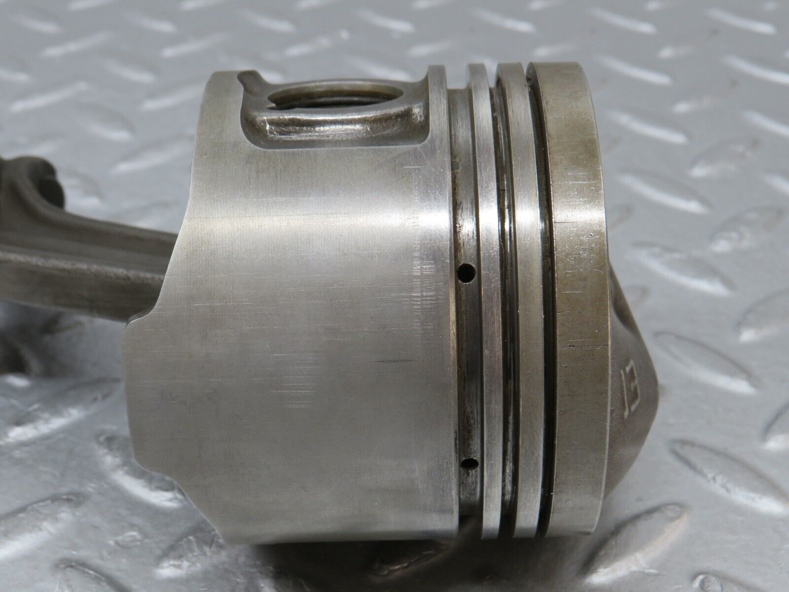 35583 Mercedes-Benz R107 280SL Piston With Connecting Rod 85.976 11005