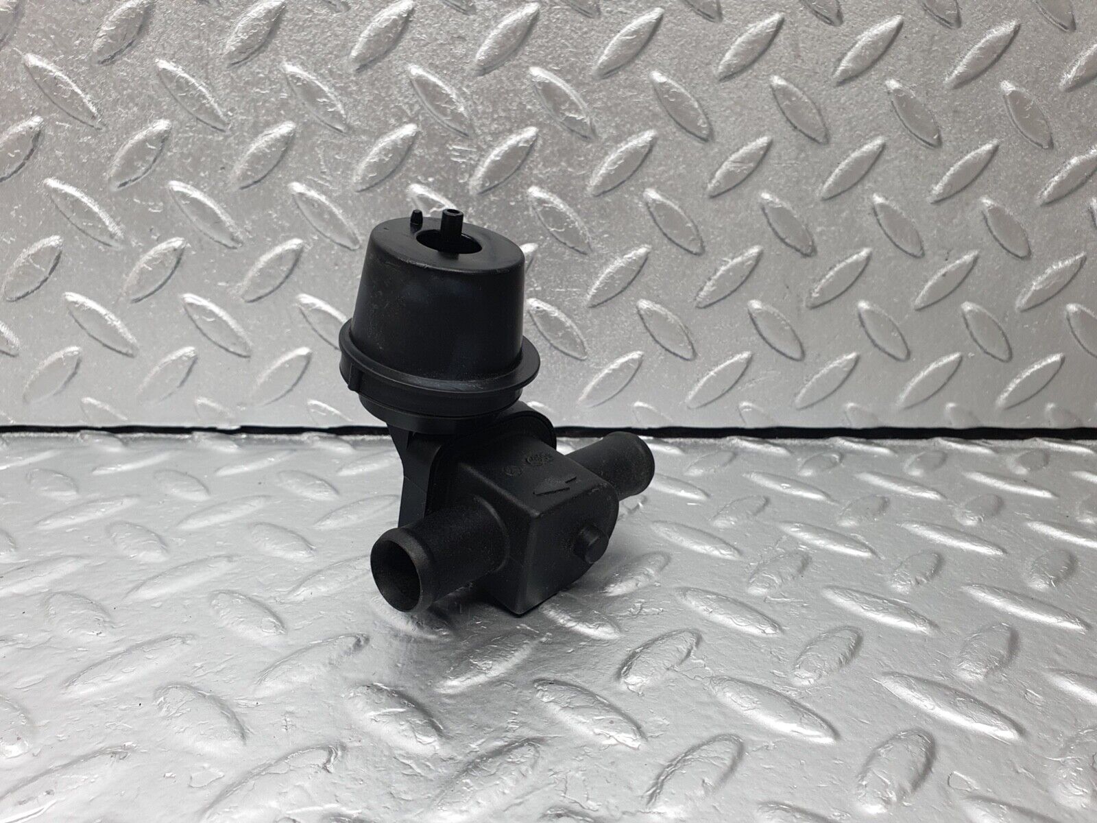 42990 Mercedes-Benz W201 190 Heater Control Valve