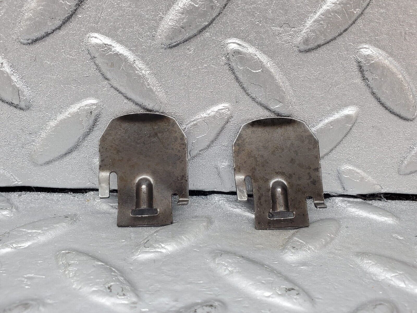 45361 Mercedes-Benz W124 220E Rear Seat Holder