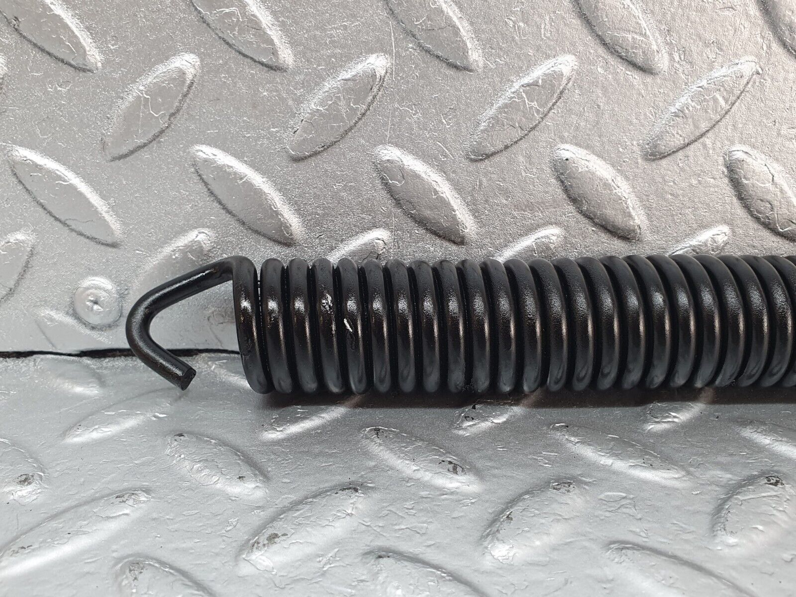 43148 Mercedes-Benz W108 280SE Bonnet Hinge Spring