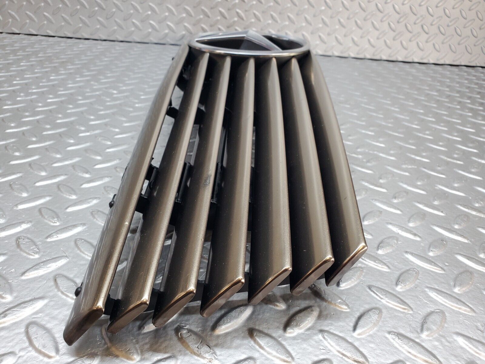 45118 Mercedes-Benz R129 300SL Coupe Bonnet Grill 1298800085