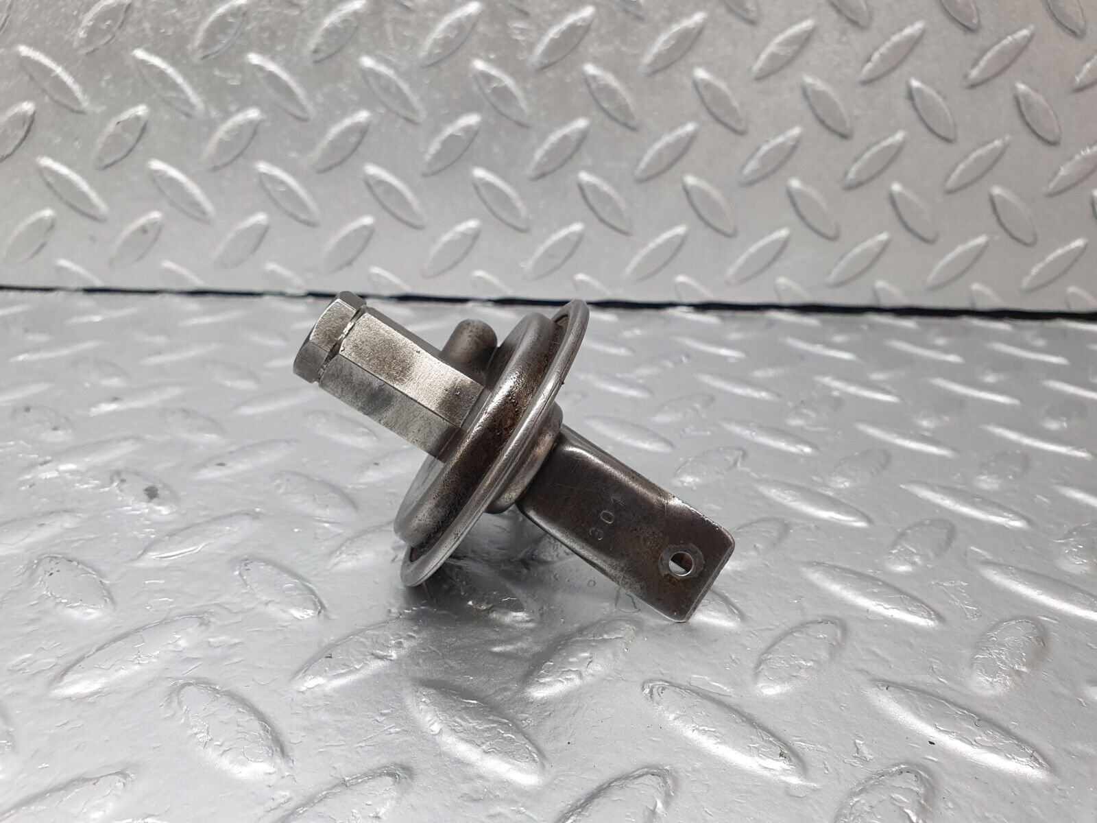 43375 Mercedes-Benz W108 280SE Ignition Distributor Vacuum Control Valve